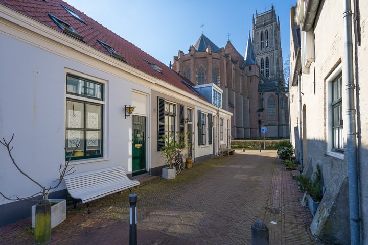 Bekijk foto 7 van Aart Robberstraat 19