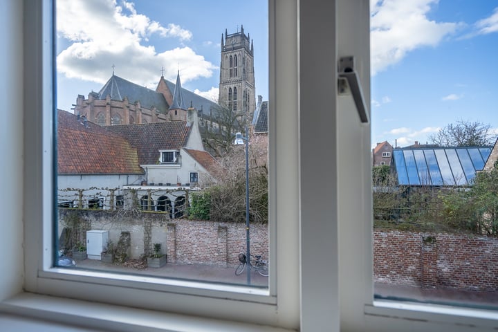 Bekijk foto 42 van Aart Robberstraat 19