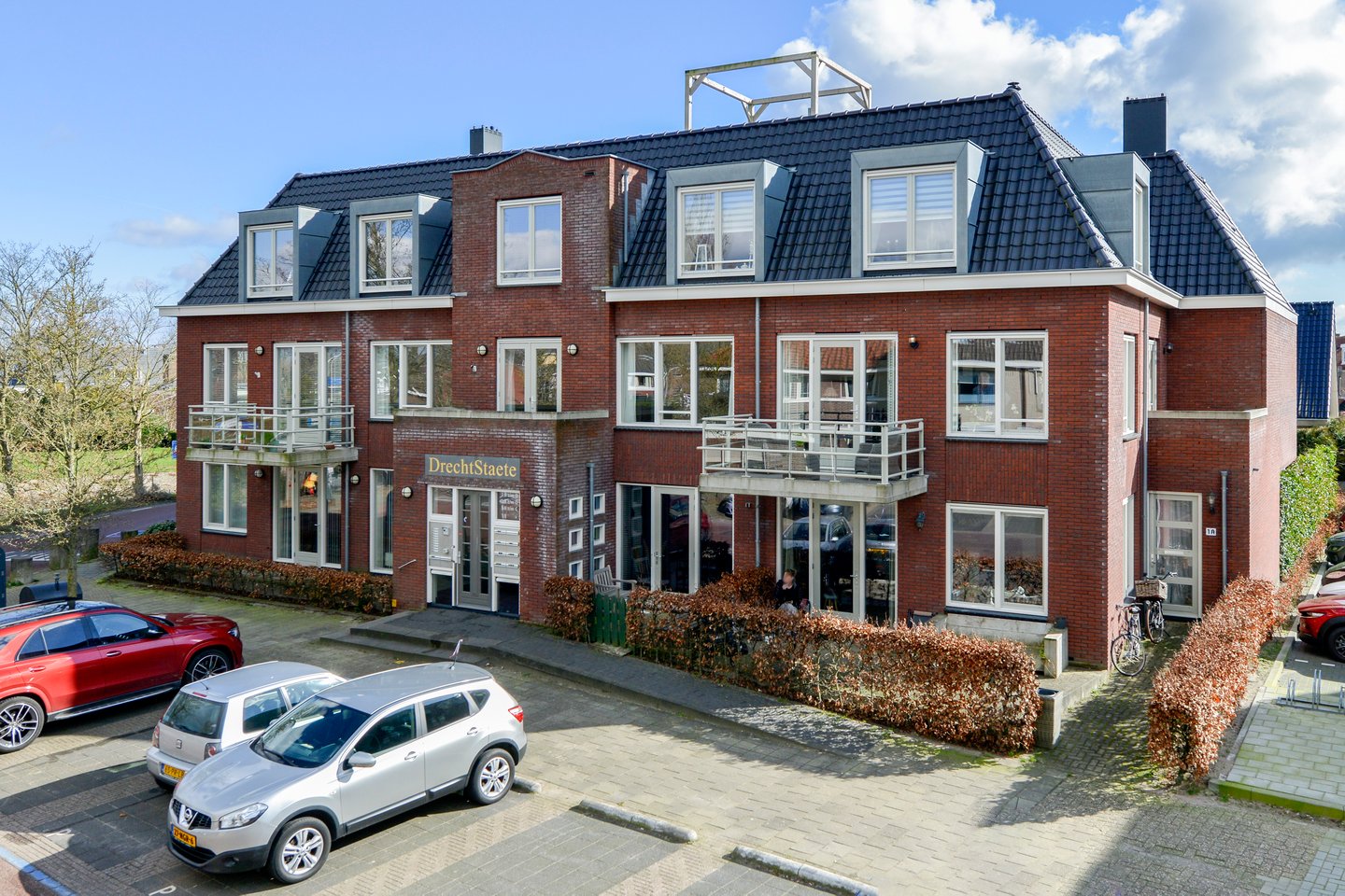 Bekijk foto 1 van Drechtdijk 3 B