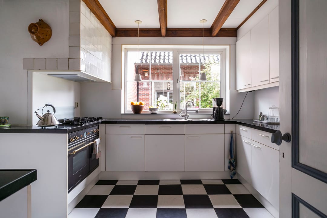 Foto 13 van Voorstraat 10