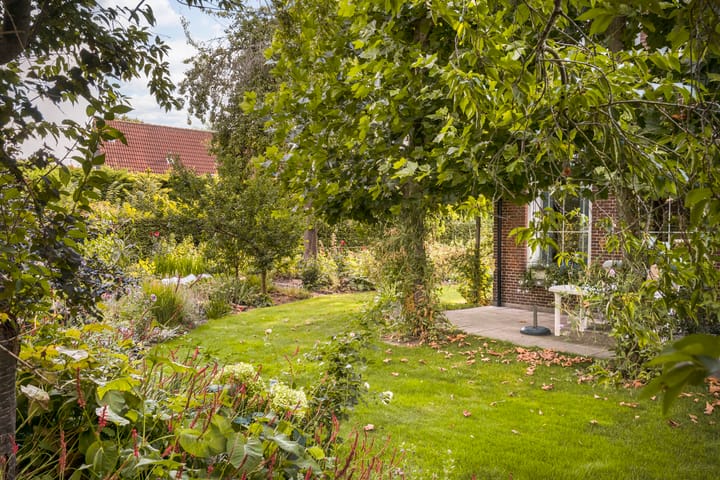 Foto 38 van Voorstraat 10