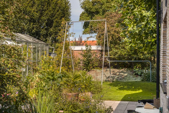 Foto 36 van Voorstraat 10