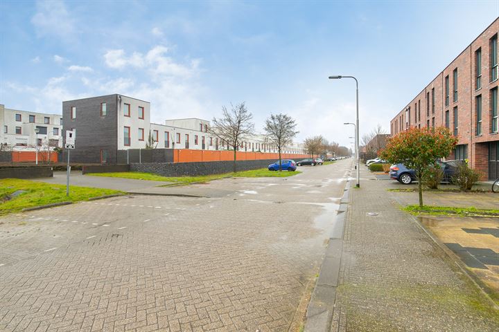 View photo 35 of Wijboschstraat 120