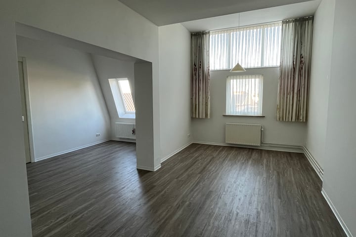 Pastoor van Erpstraat 1