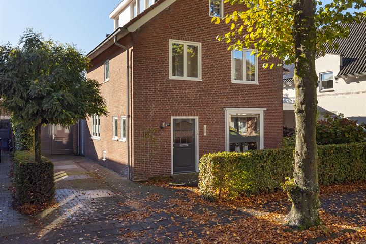 Bekijk foto 36 van Hertog Janlaan 6