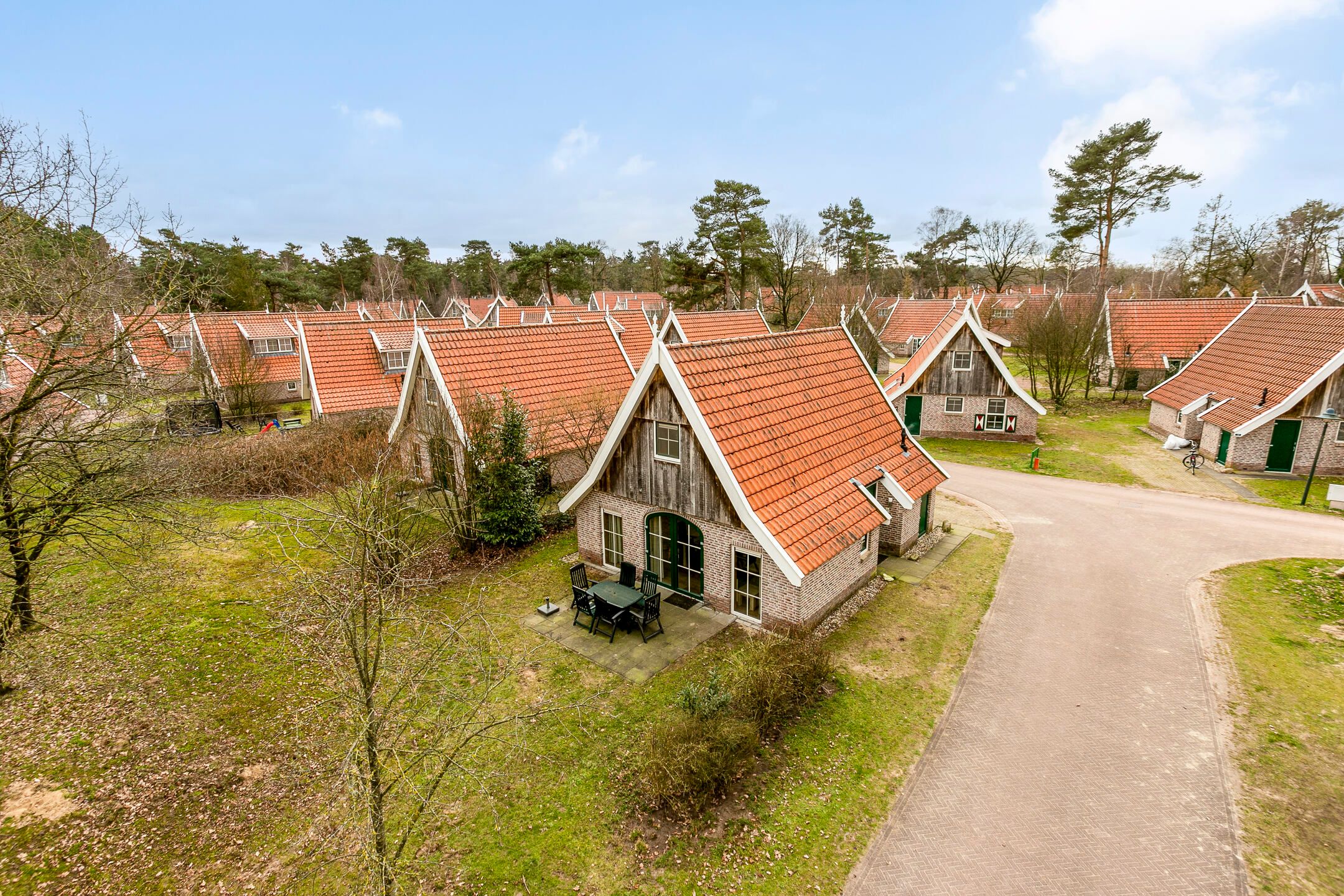 3-bedroom freehold villa in Haarle (Gem. Hellendoorn) — photo 3 of 5