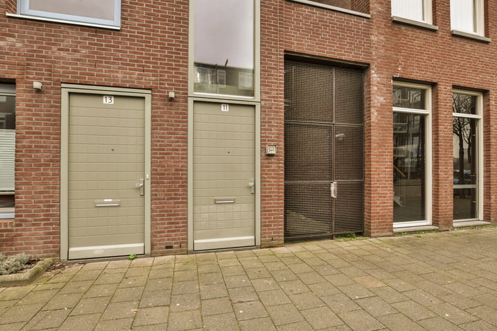 Bekijk foto 3 van Zinkerstraat 11