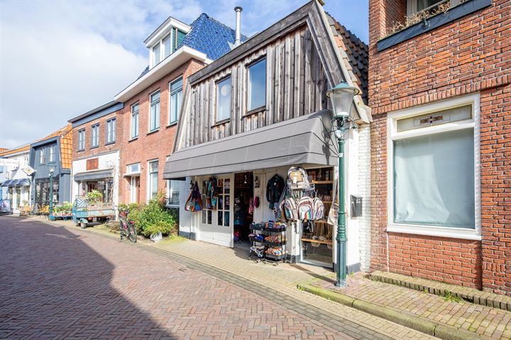 Bekijk foto 2 van Weverstraat 45