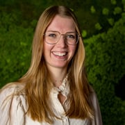 Esther van Leeuwen - Commercieel medewerker