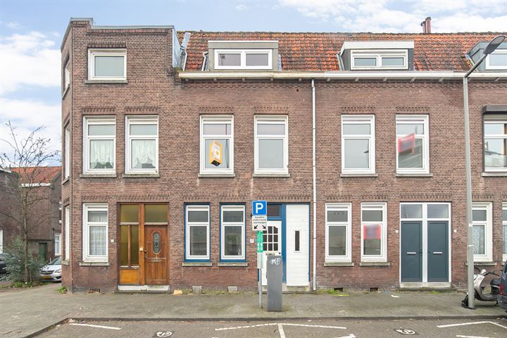 Bekijk foto 1 van Parallelstraat 57