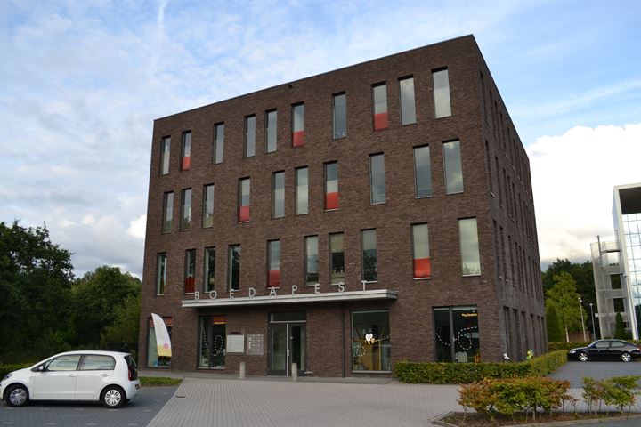 Donau 5 21, Hoogeveen