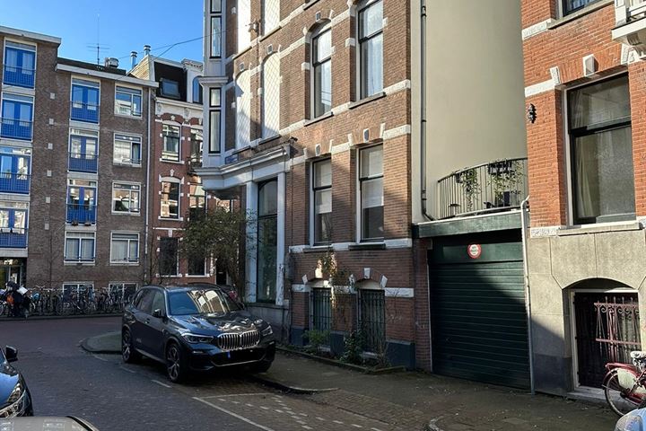 View photo 2 of Korte van Eeghenstraat