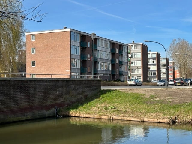 Bekijk foto 1 van Deltalaan 152