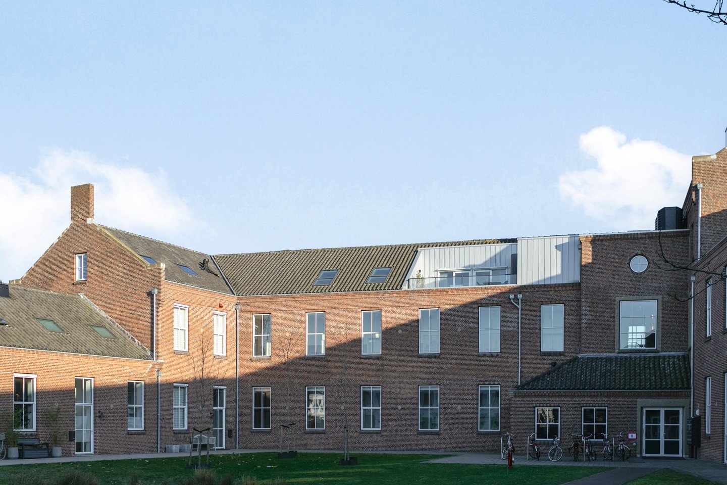 View photo 3 of Laan van Henegouwen 83