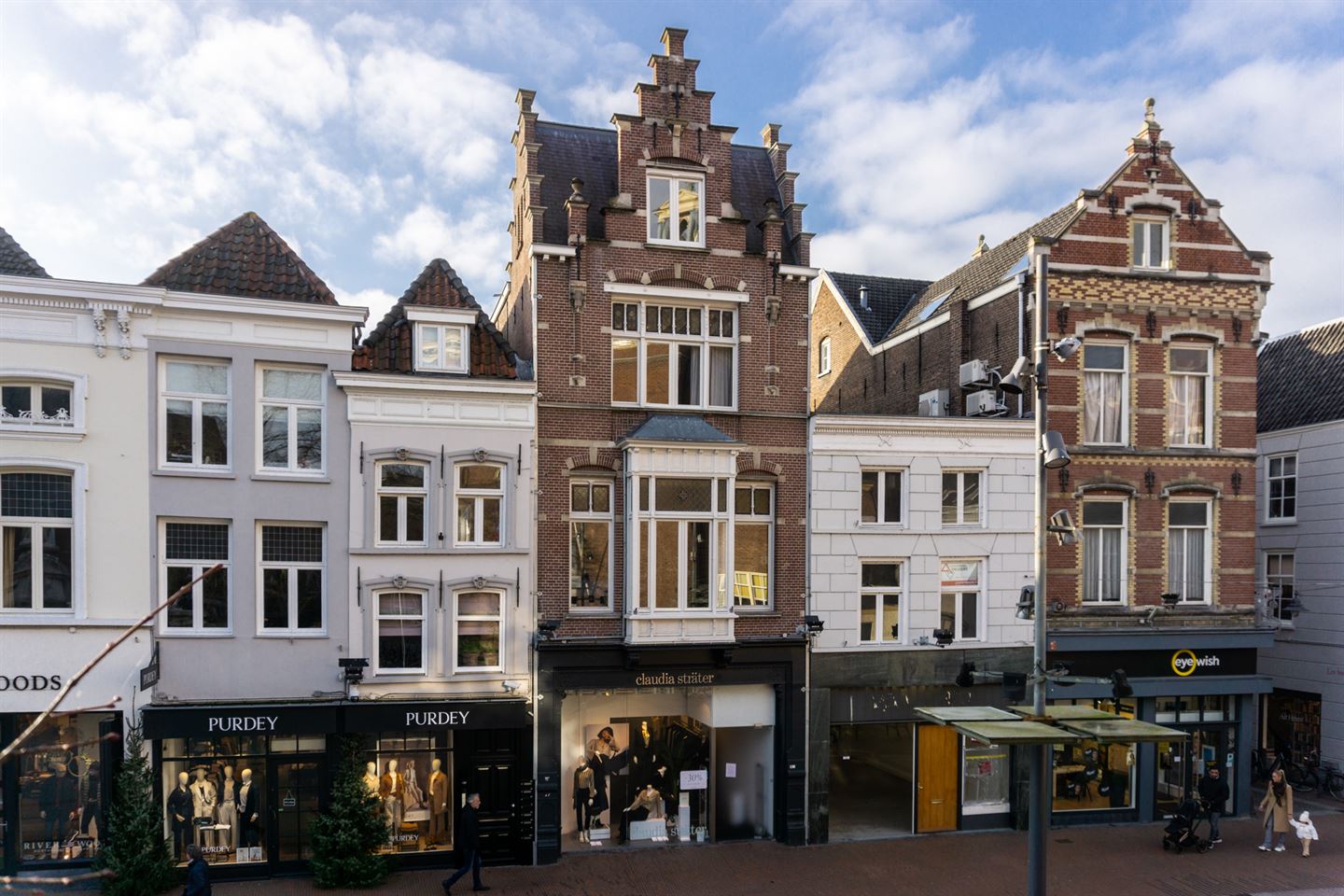 View photo 4 of Kerkstraat 33