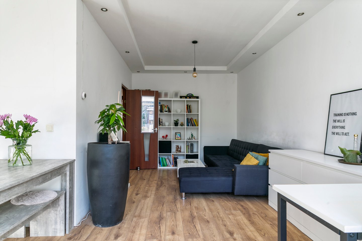 View photo 3 of Halleystraat 12 b