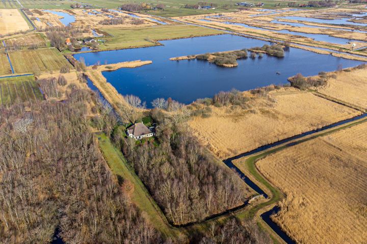 Bekijk foto 4 van Ds. van der Veenweg 5