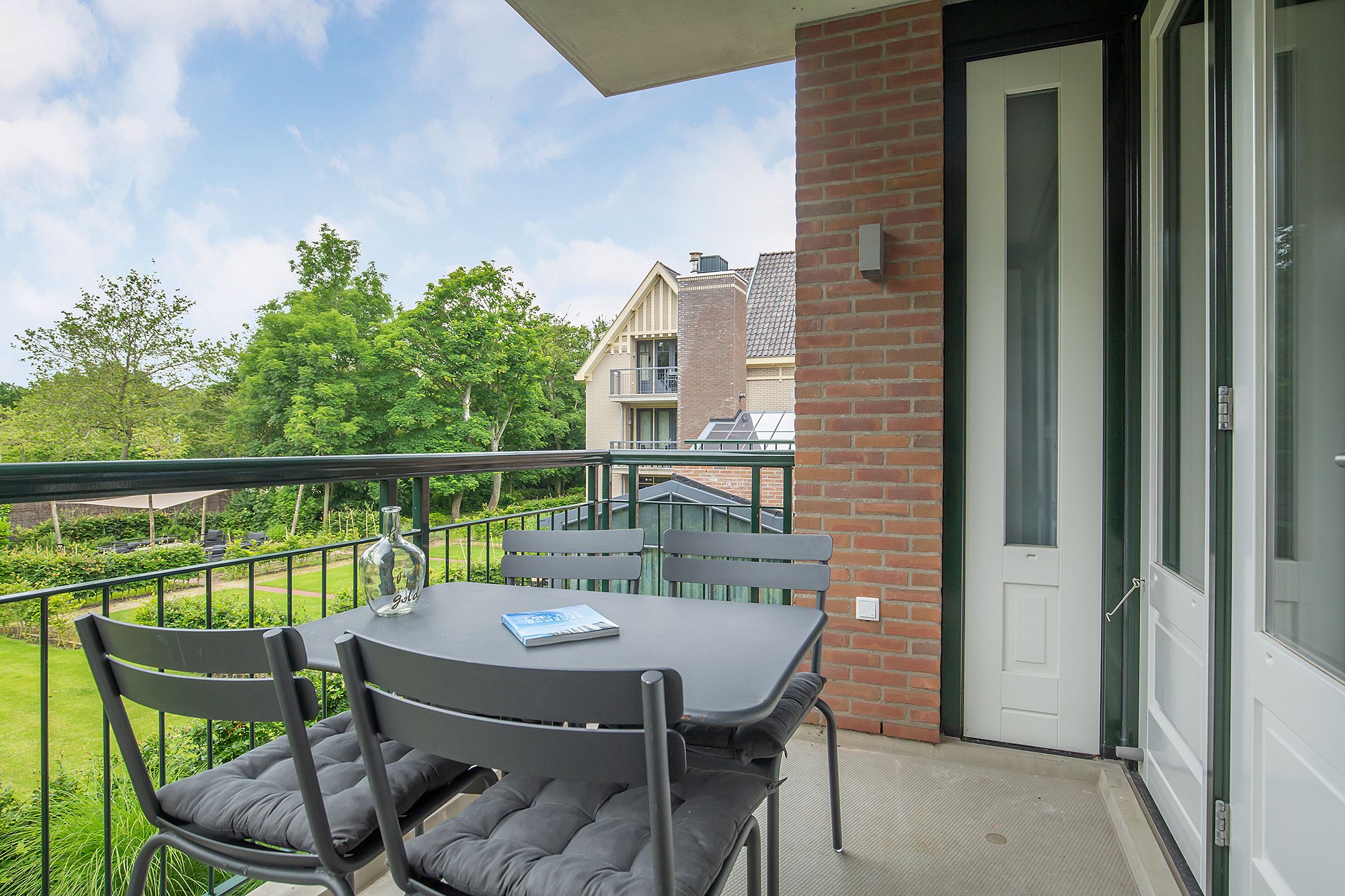 Foto 3 van Domburgseweg 28-F