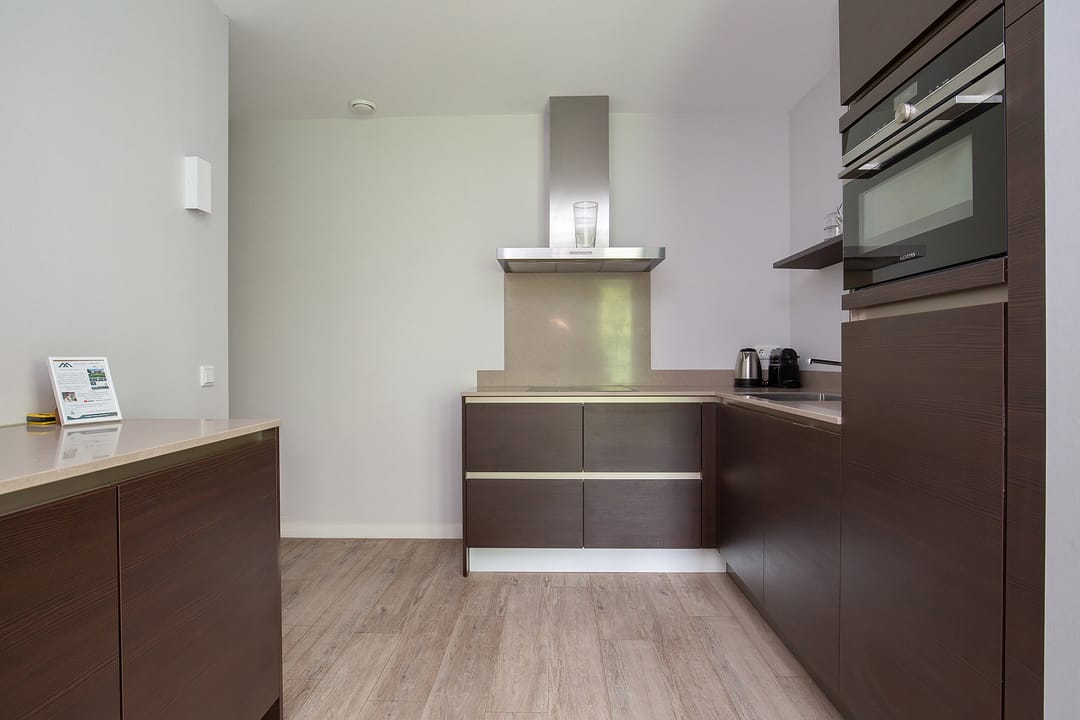 Foto 11 van Domburgseweg 28-F