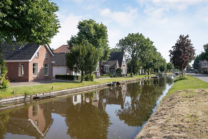 Bekijk foto 2 van Raadhuisstraat 1