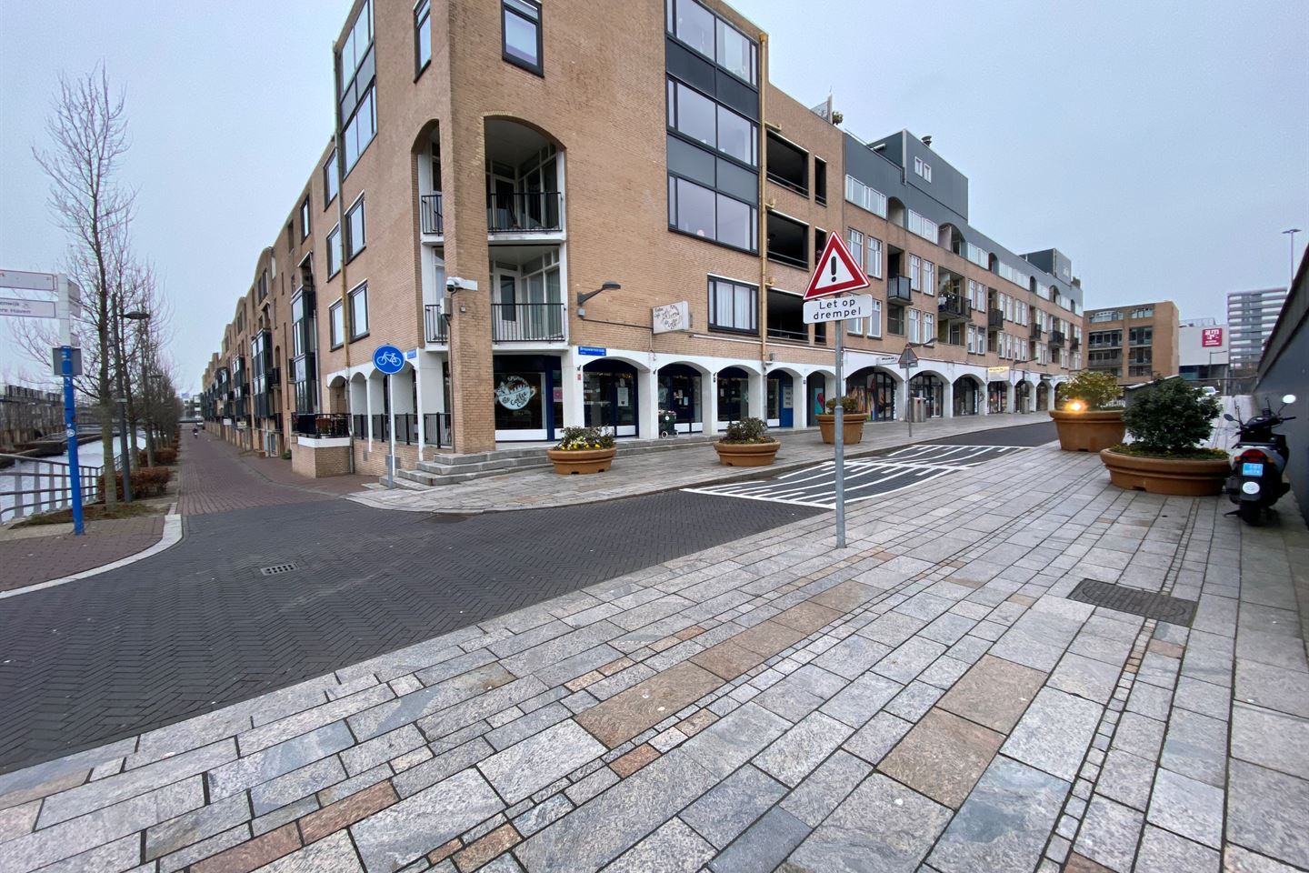 Bekijk foto 1 van Brouwerstraat 36