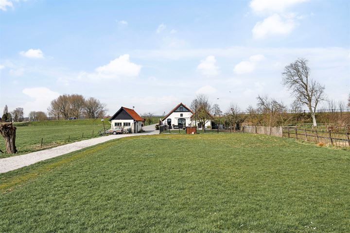 View photo 1 of Bandijk 39