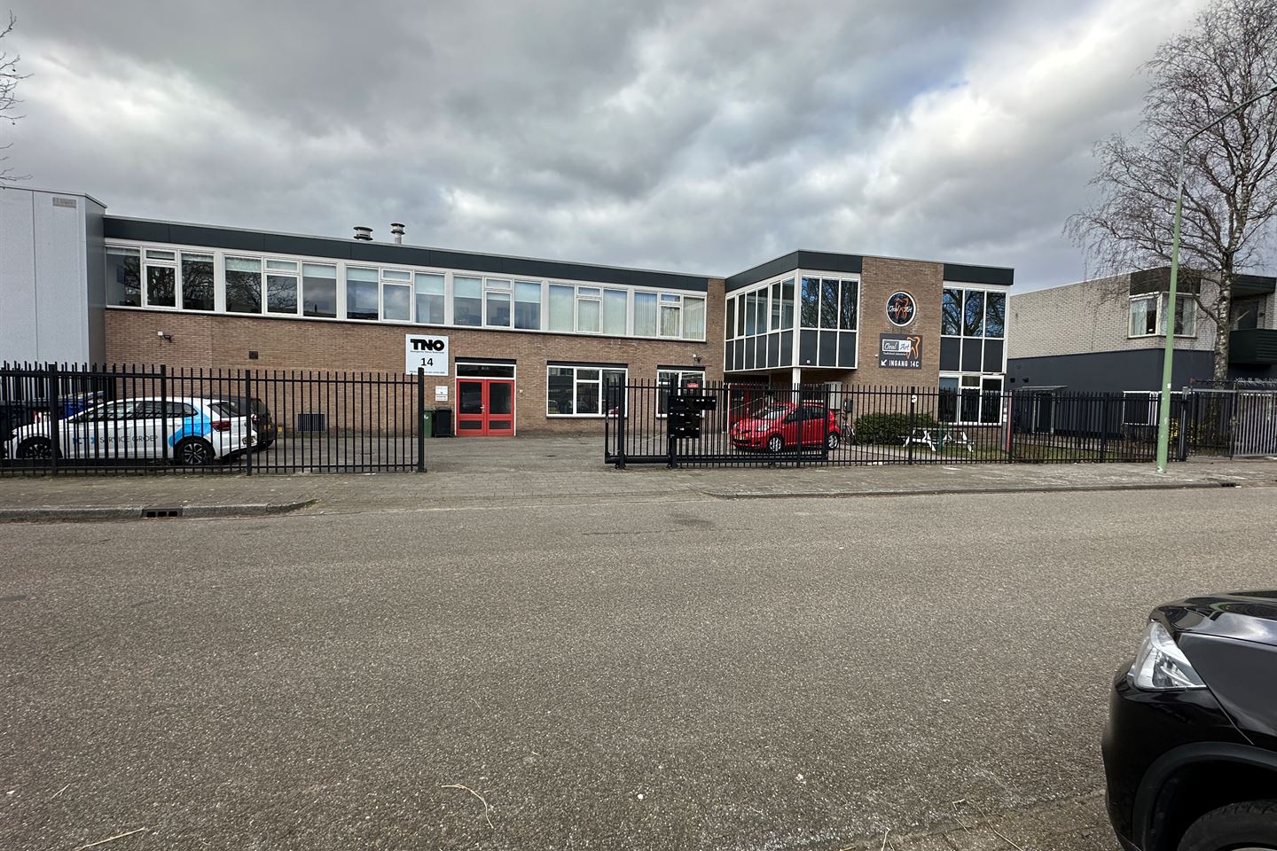 Bekijk foto 2 van Leeuweriklaan 14