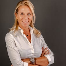Miriam van der Slot RM  - Real Estate Agent