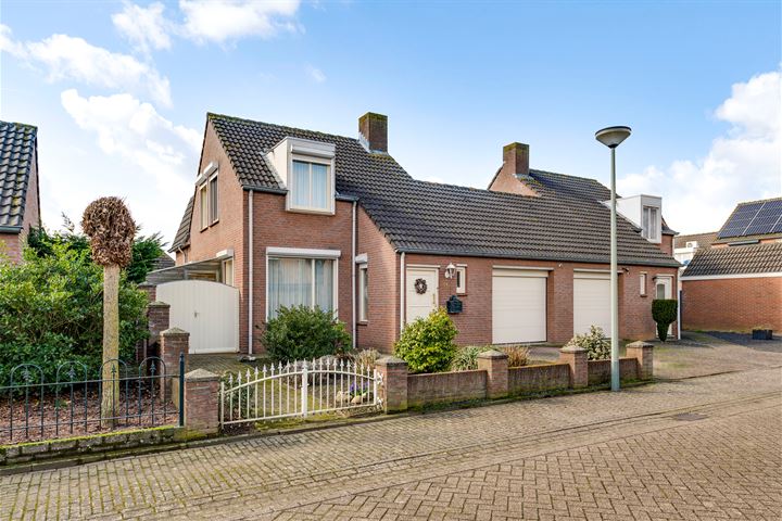 Bekijk foto 43 van Connorstraat 18