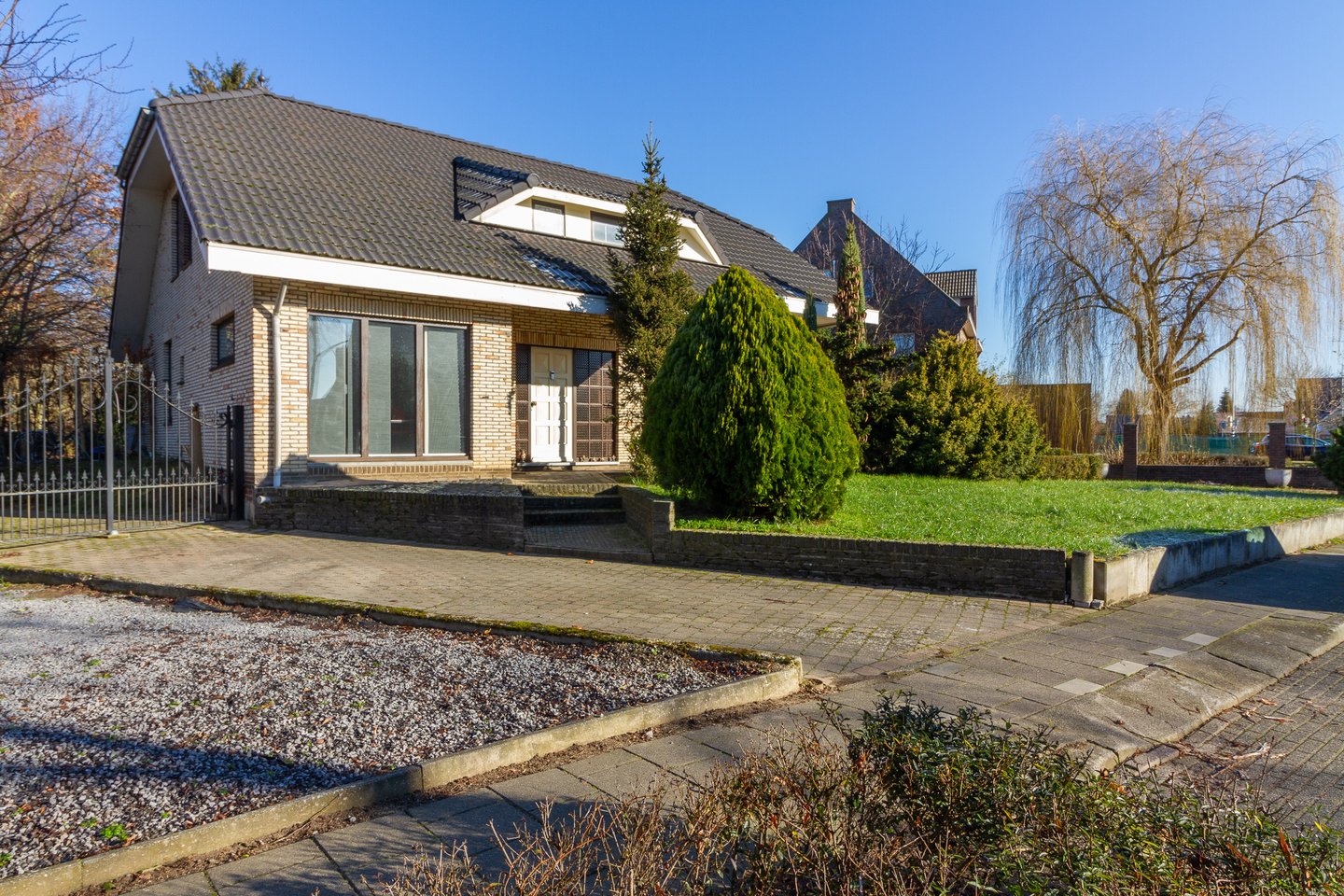 View photo 1 of Wilhelminalaan 167