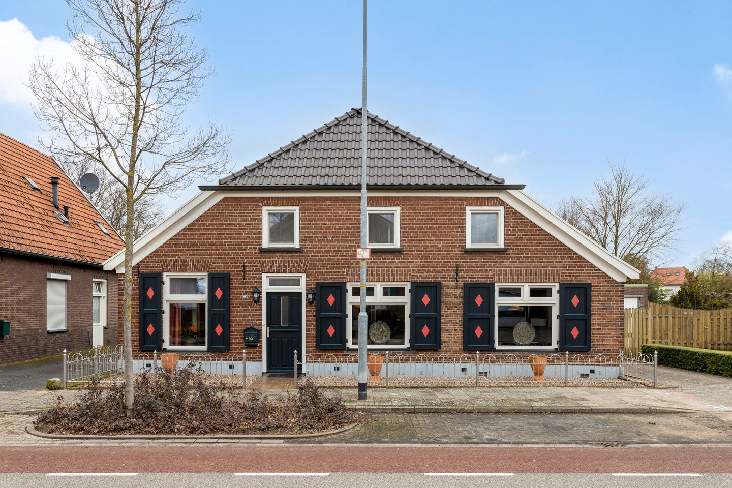 Bekijk foto 1 van Heelweg 23