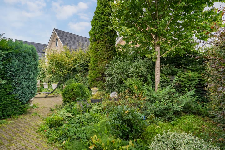 Onze Lieve Vrouwestraat 30