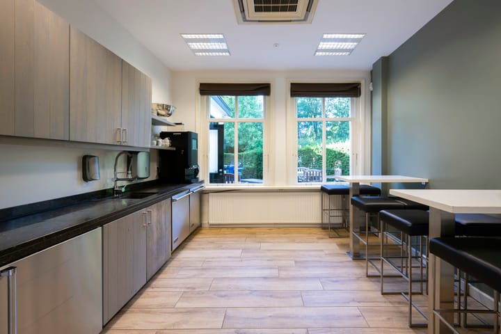 Photo 28 of Soestdijkerweg 17