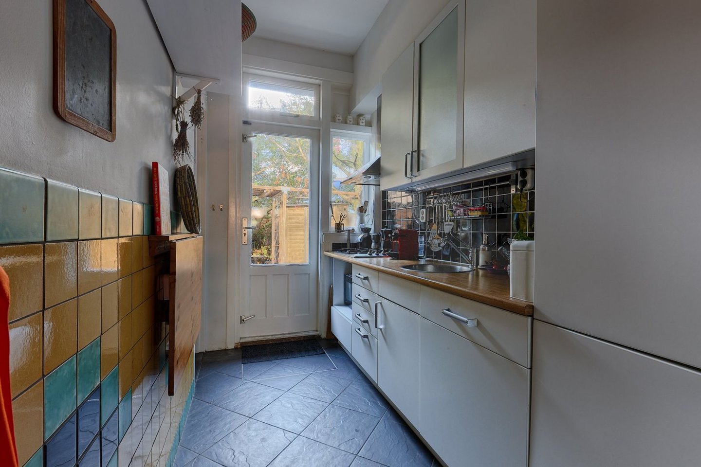 View photo 4 of Uddelstraat 58