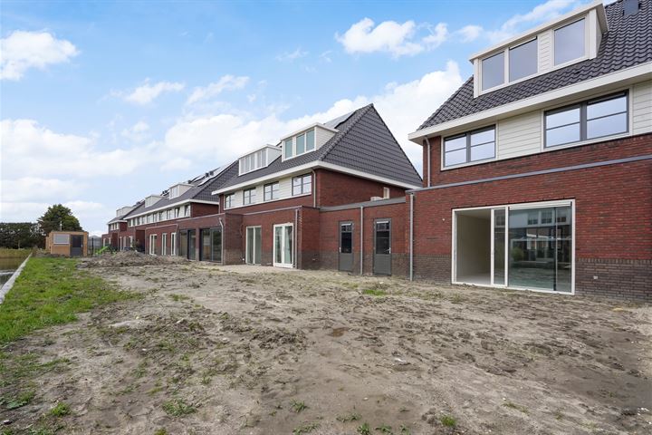 Bekijk foto 13 van Abdis Heilwichstraat 32