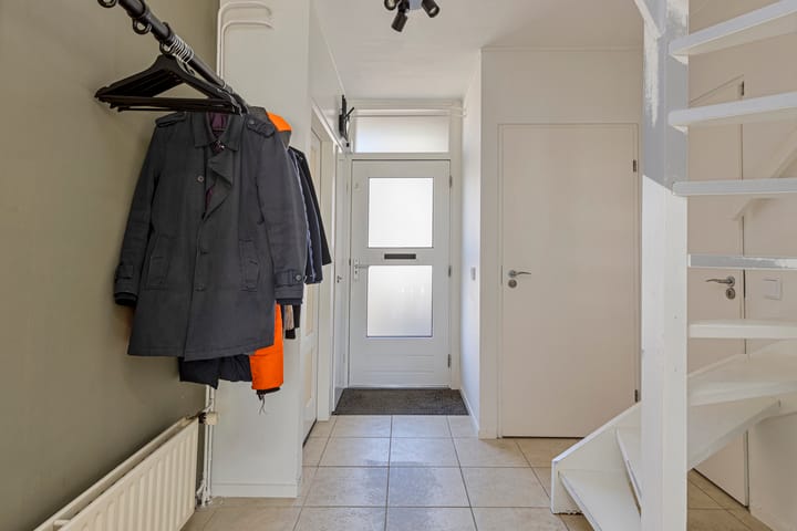 Photo 3 of De Hilver 34