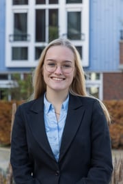 Sophie van der Velden - Commercieel medewerker