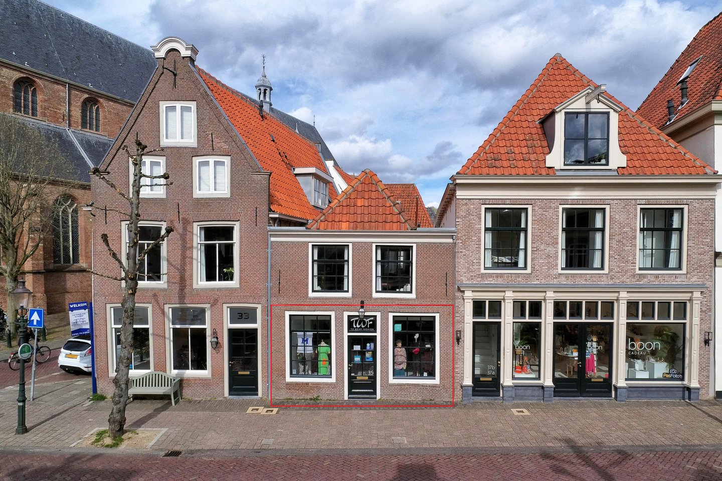 Bekijk foto 1 van Nieuwstraat 35