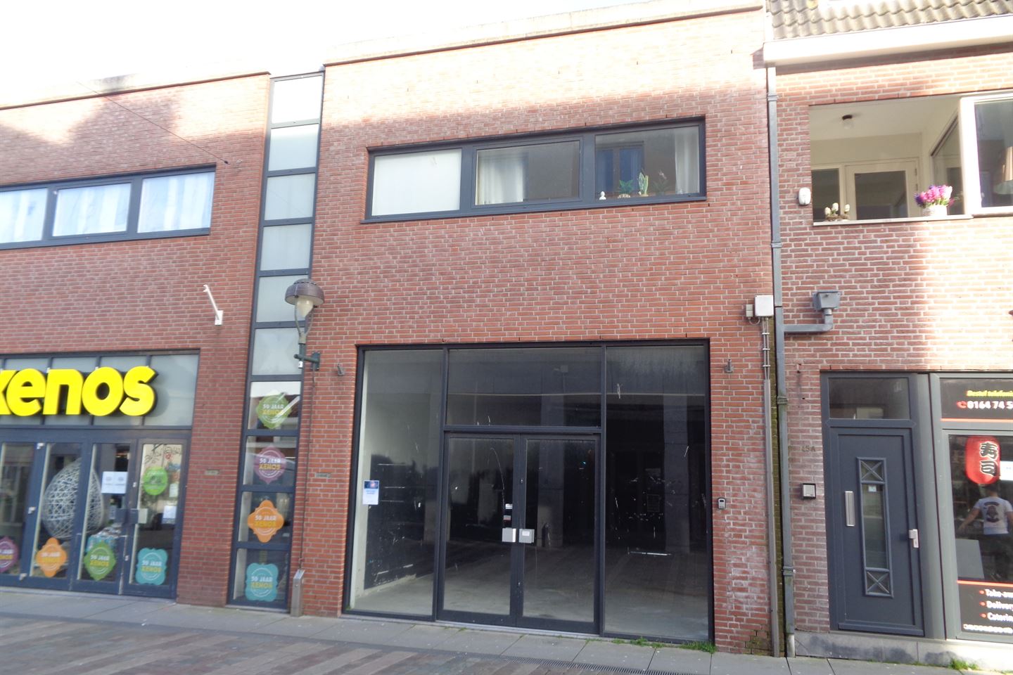 View photo 1 of Sint-Josephstraat 43