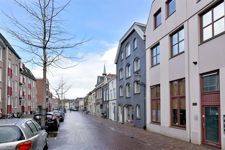 View photo 35 of Smedenstraat 88-90