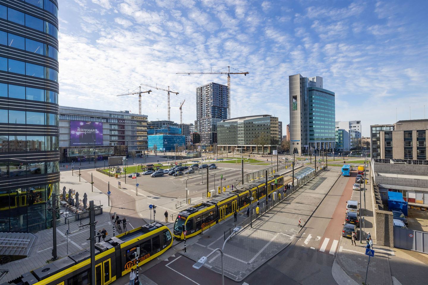 Bekijk foto 4 van Jaarbeursplein 22