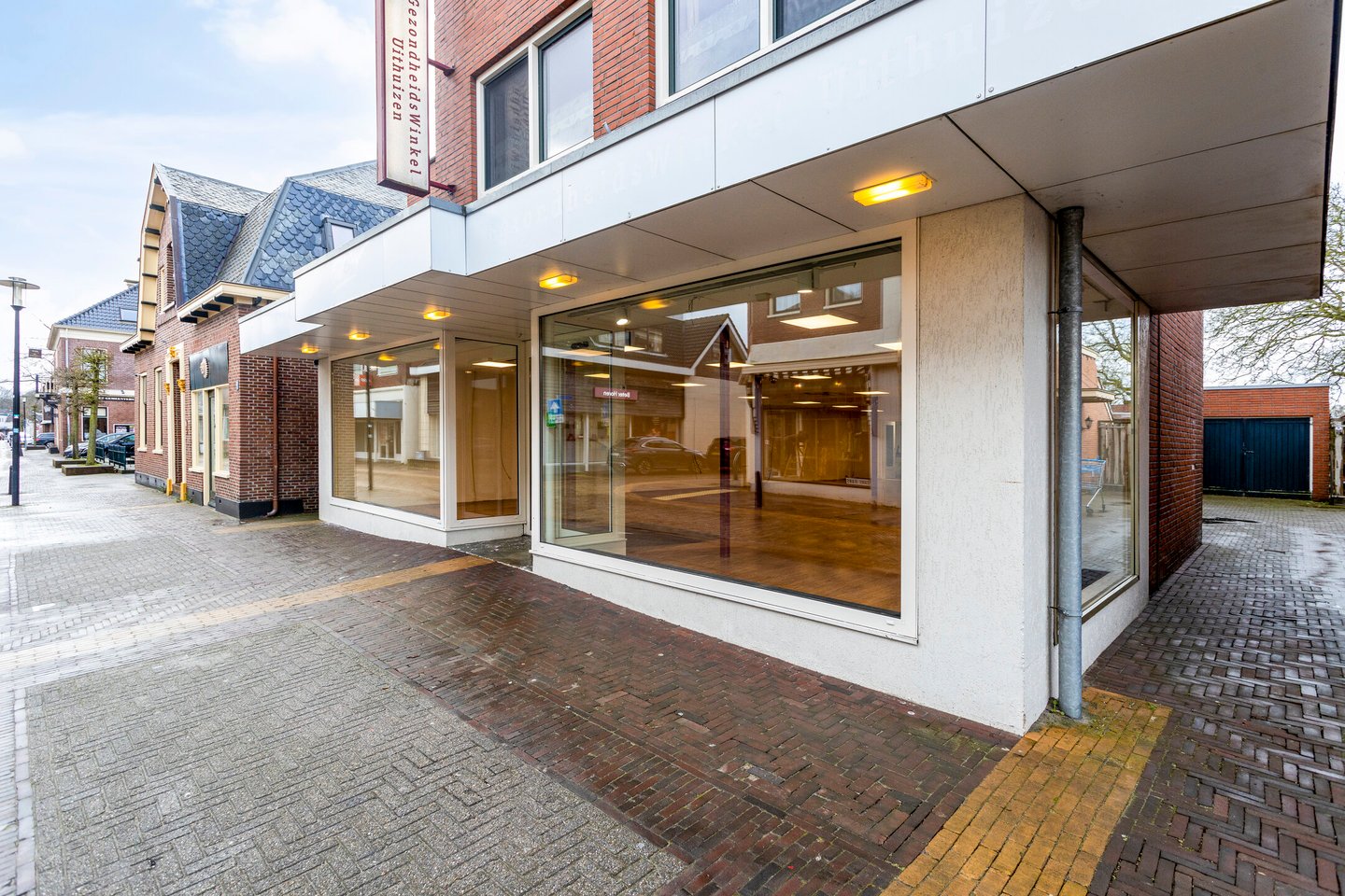 Bekijk foto 4 van Hoofdstraat-Oost 10