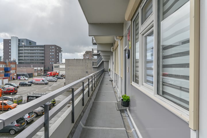 Bekijk foto 14 van Notaris Oostingstraat 41