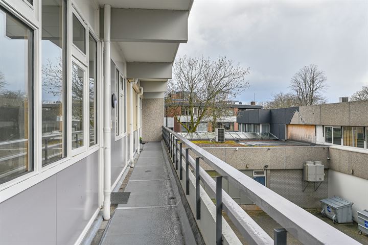 Bekijk foto 16 van Notaris Oostingstraat 41