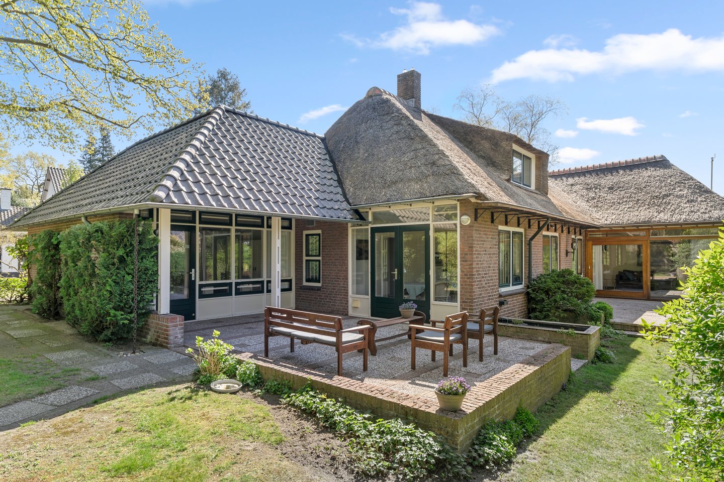 Bekijk foto 1 van Burgemeester Prinslaan 33 A