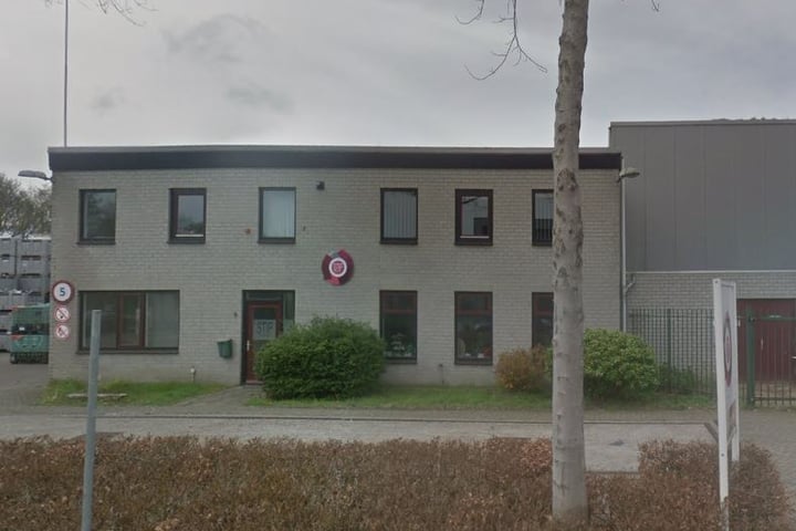 Nijverheidsstraat 9, Bladel