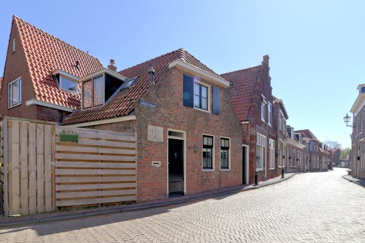 Foto 2 van Zuiderstraat 5