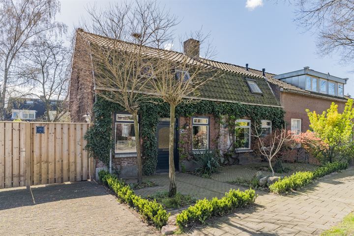 Bekijk foto 1 van Mgr. van de Venstraat 47