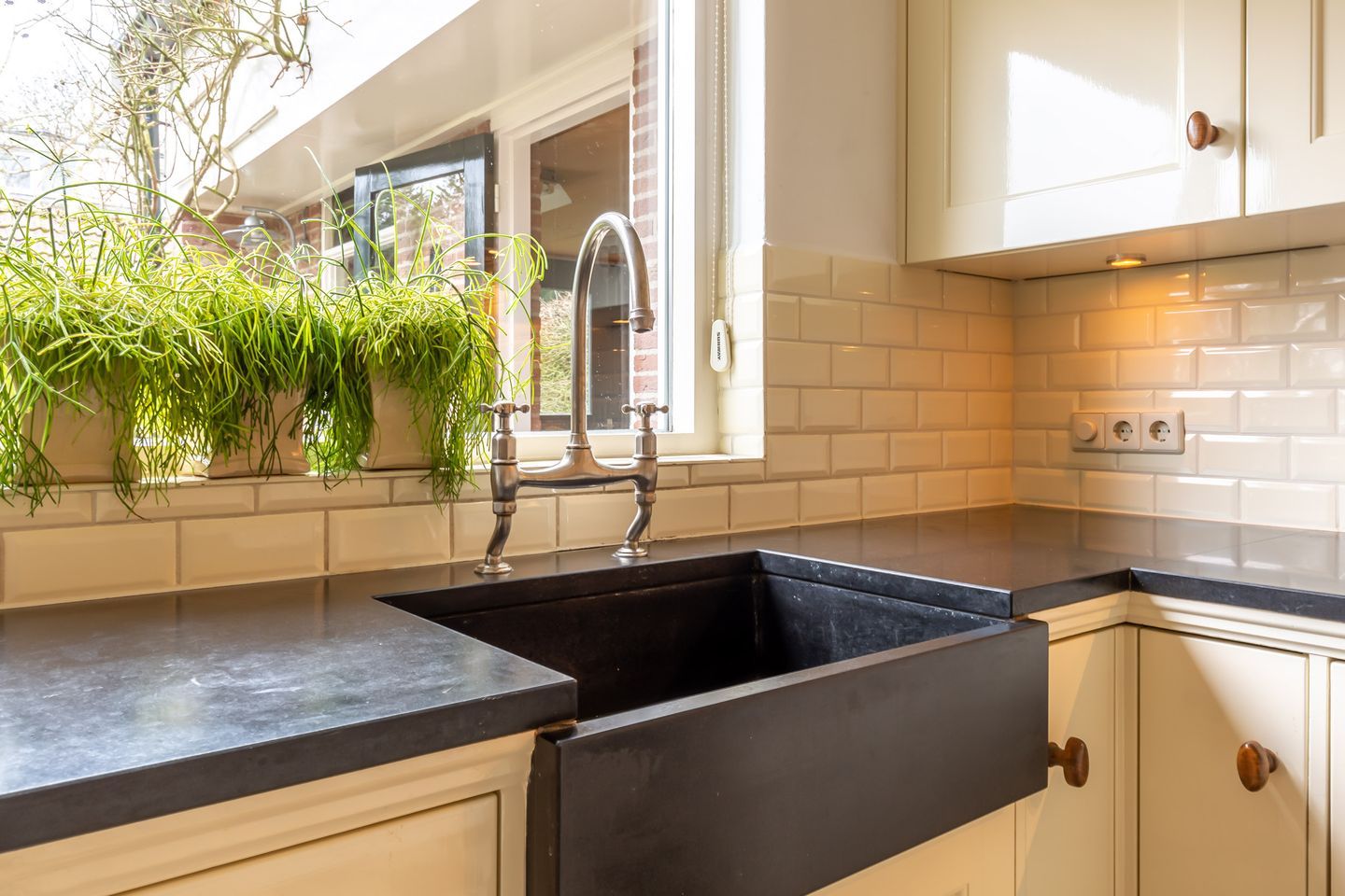 Photo 19 of Hendrik Schoutenstraat 7