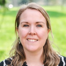 Paulien Veenstra-Scheerhoorn - Commercieel Medewerker